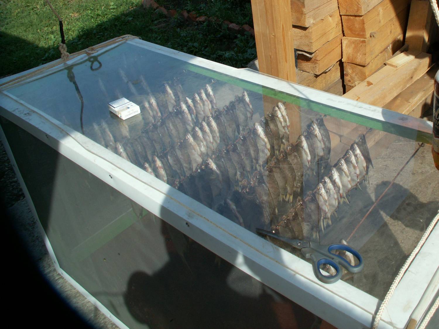 шкаф для сушки рыбы с вентилятором